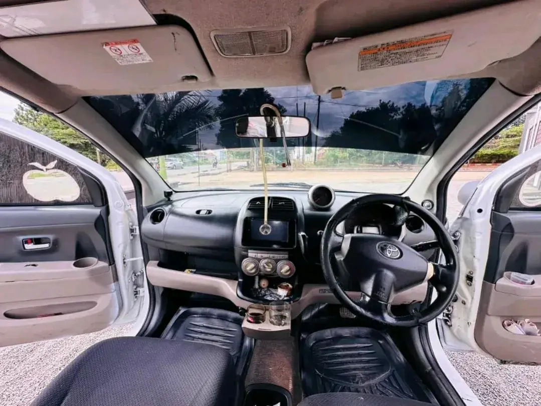 Toyota Passo Nyeupe Mwanza thumbnail 8