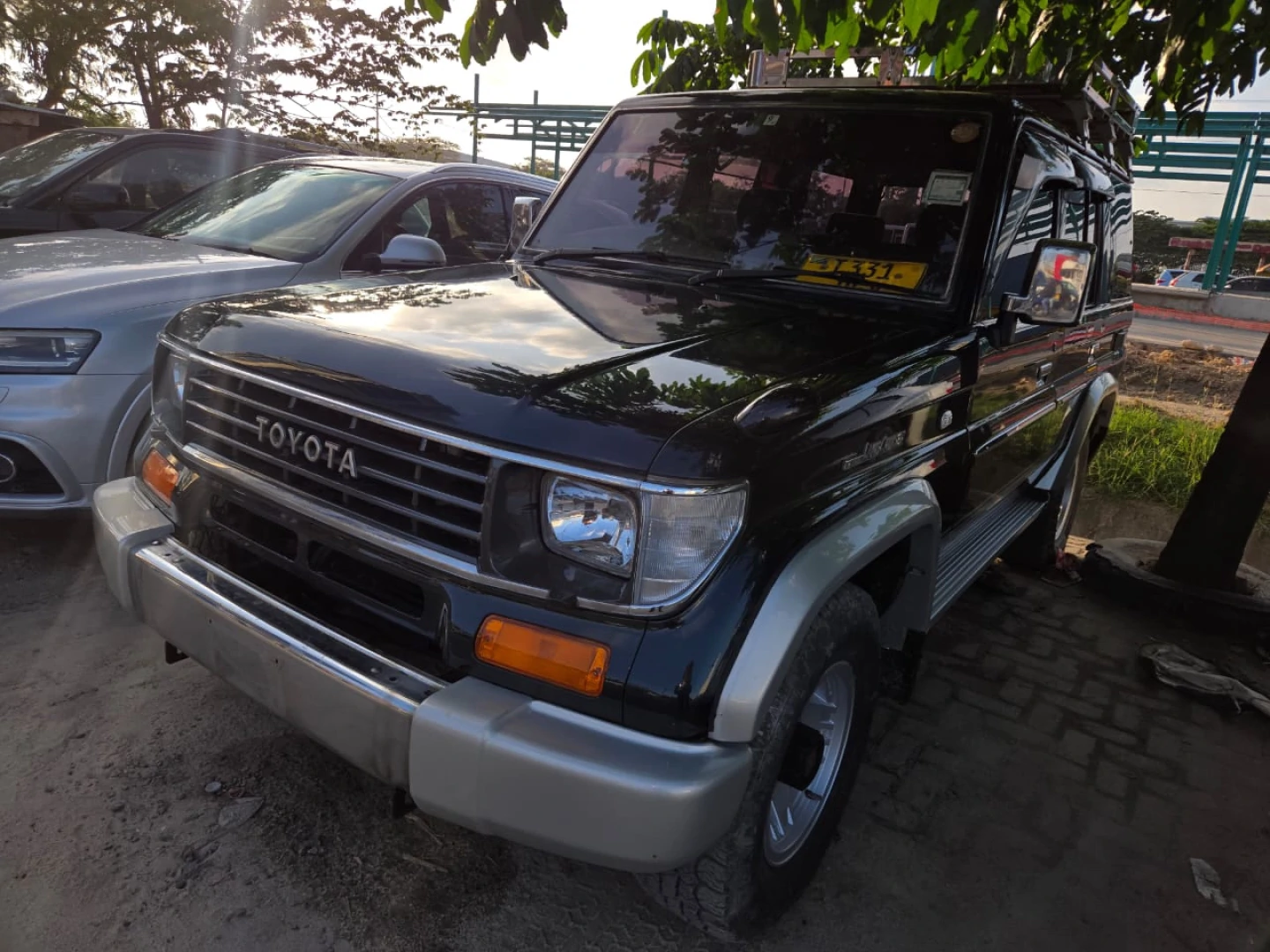 Toyota Land Cruiser Prado Box Two 1KZ Automatic thumbnail 2