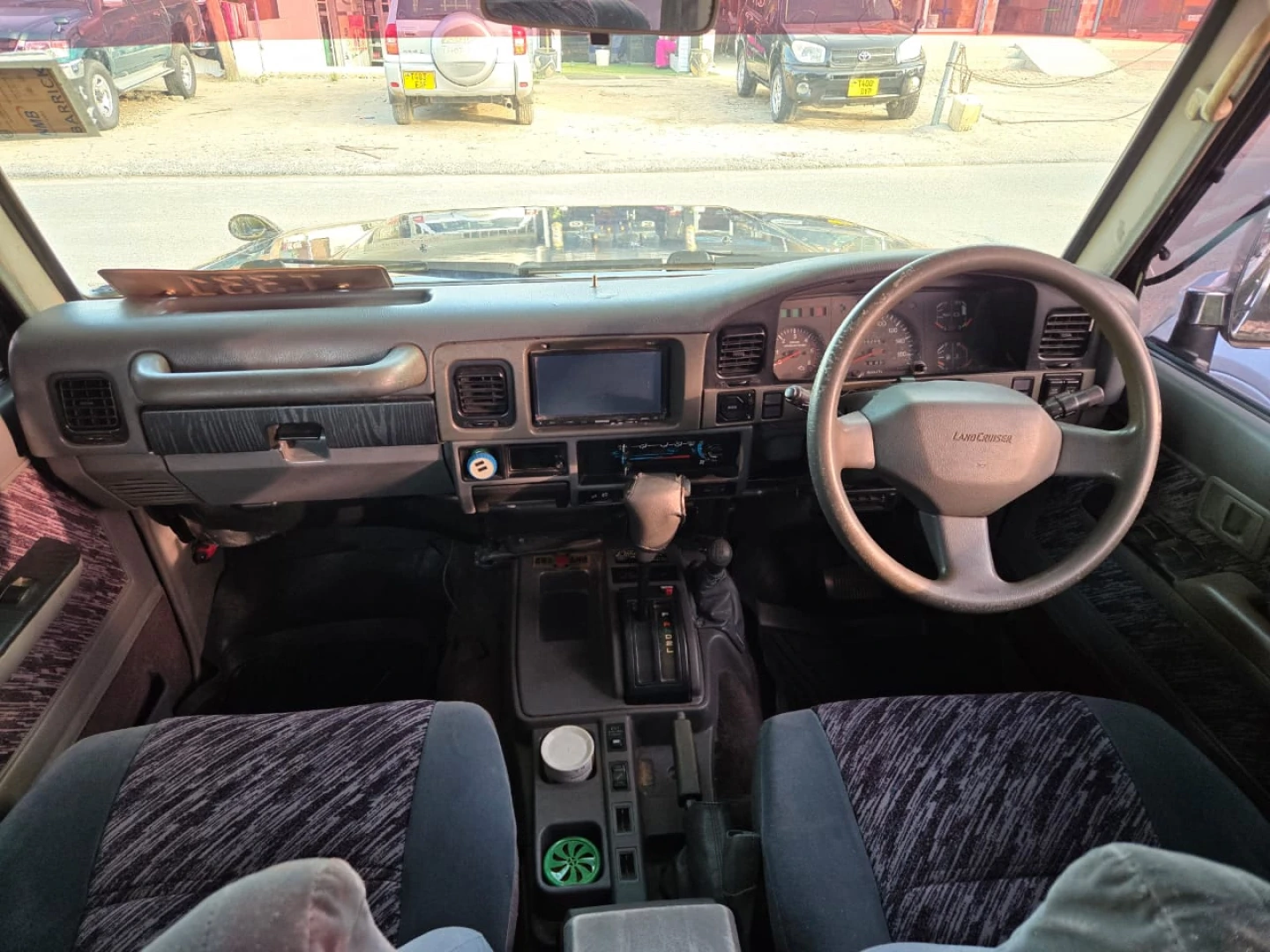 Toyota Land Cruiser Prado Box Two 1KZ Automatic thumbnail 5