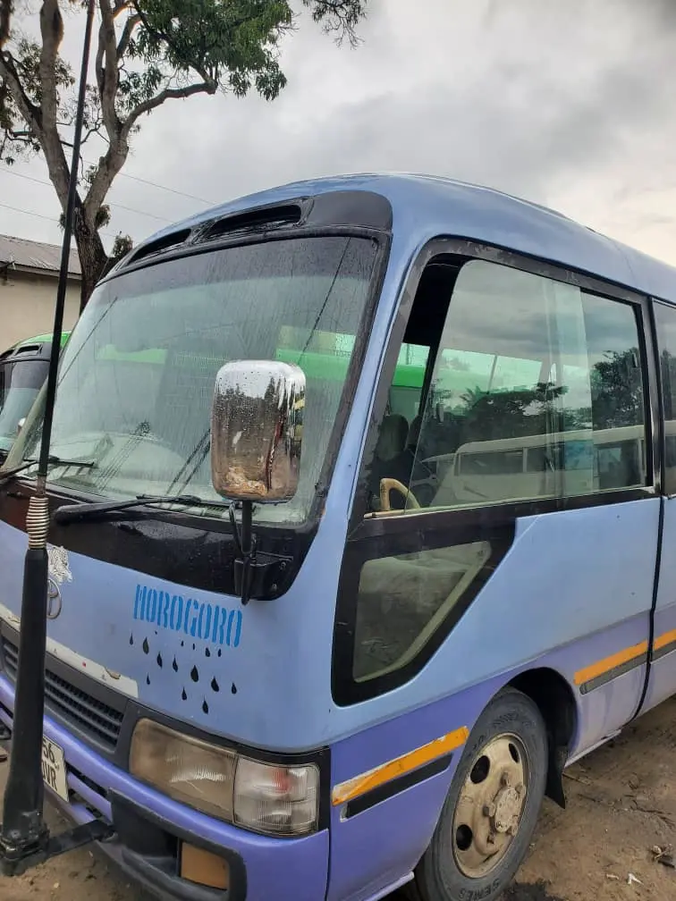 Toyota Coaster Minibus 1HDT for Sale thumbnail 2