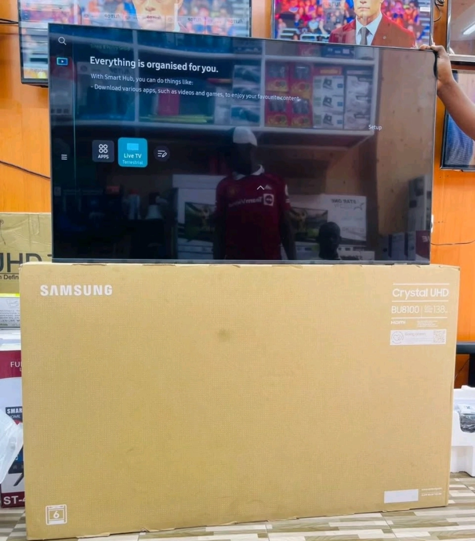 Samsung Crystal UHD 4K Smart TV 55-inch BU8100
