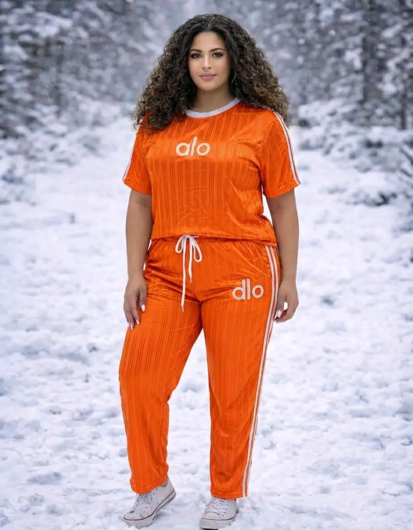 Red Two-Piece Tracksuit thumbnail 5