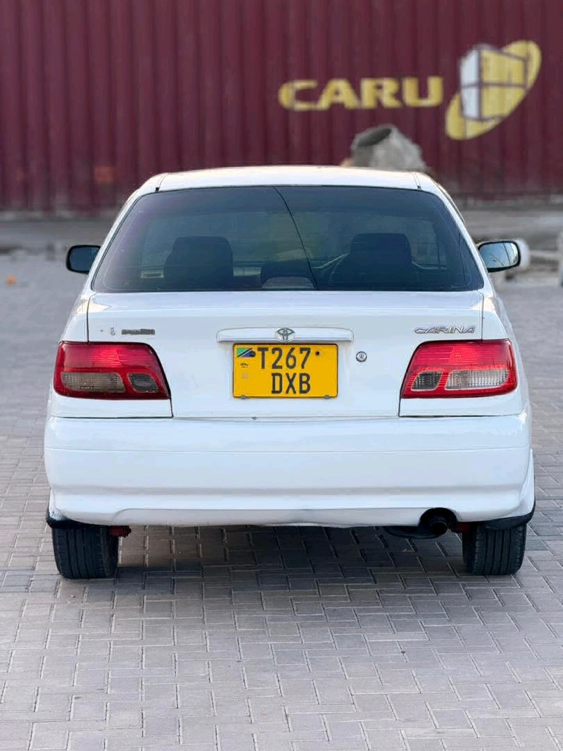 Toyota Carina Ti DXB, 1490cc, New Condition thumbnail 4