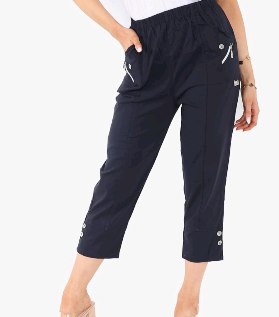 Women's Dark Capri Trousers Size 10-12