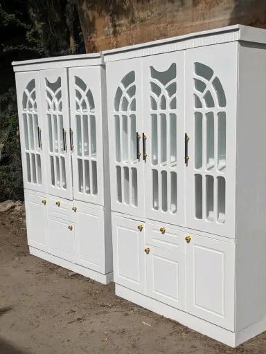 Kabati la Vyombo (Kitchen Cabinet)