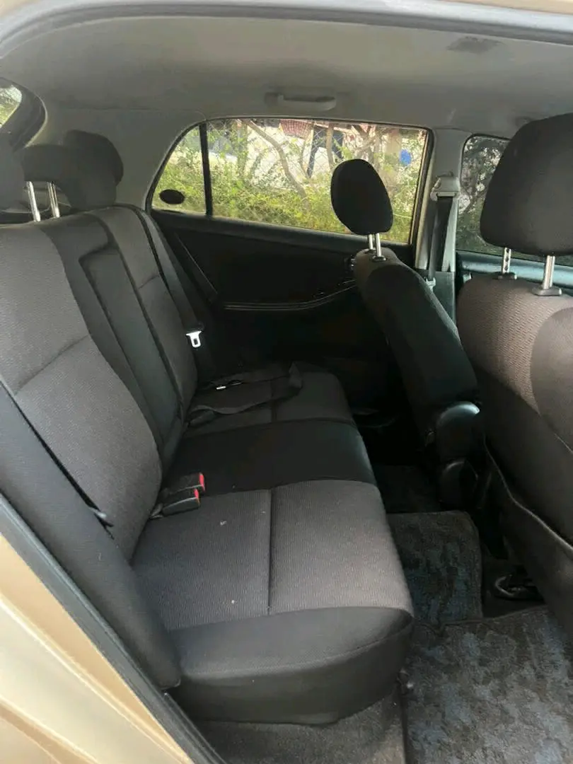 Toyota Allex Gold Hatchback thumbnail 7