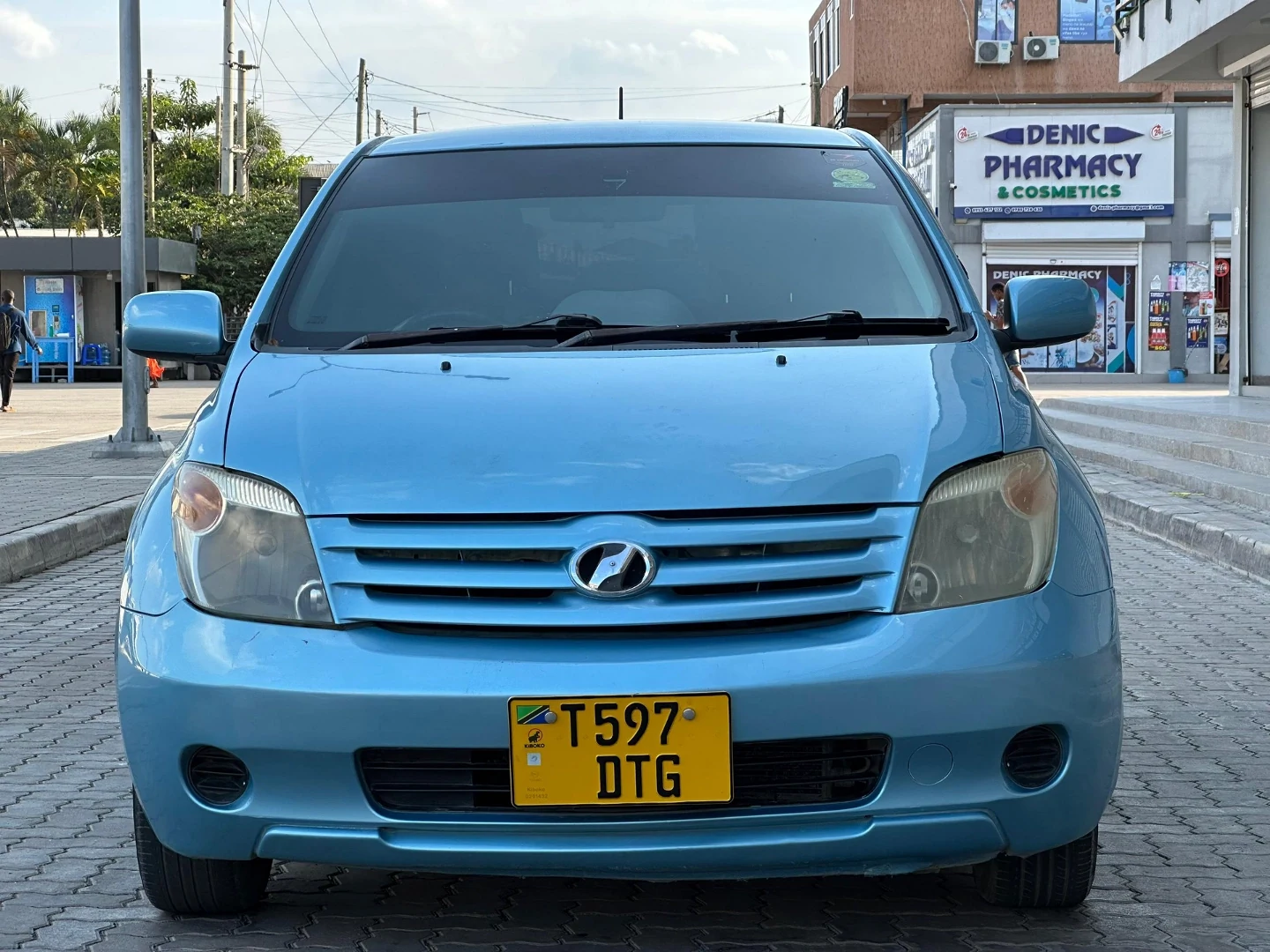 Toyota Ist 2006 Blue Hatchback thumbnail 3