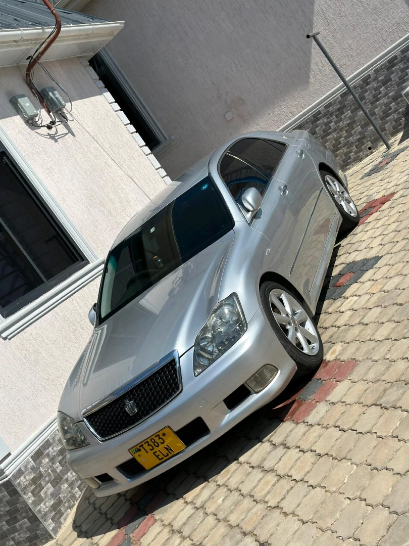 Toyota Crown Athlete ELN 2007