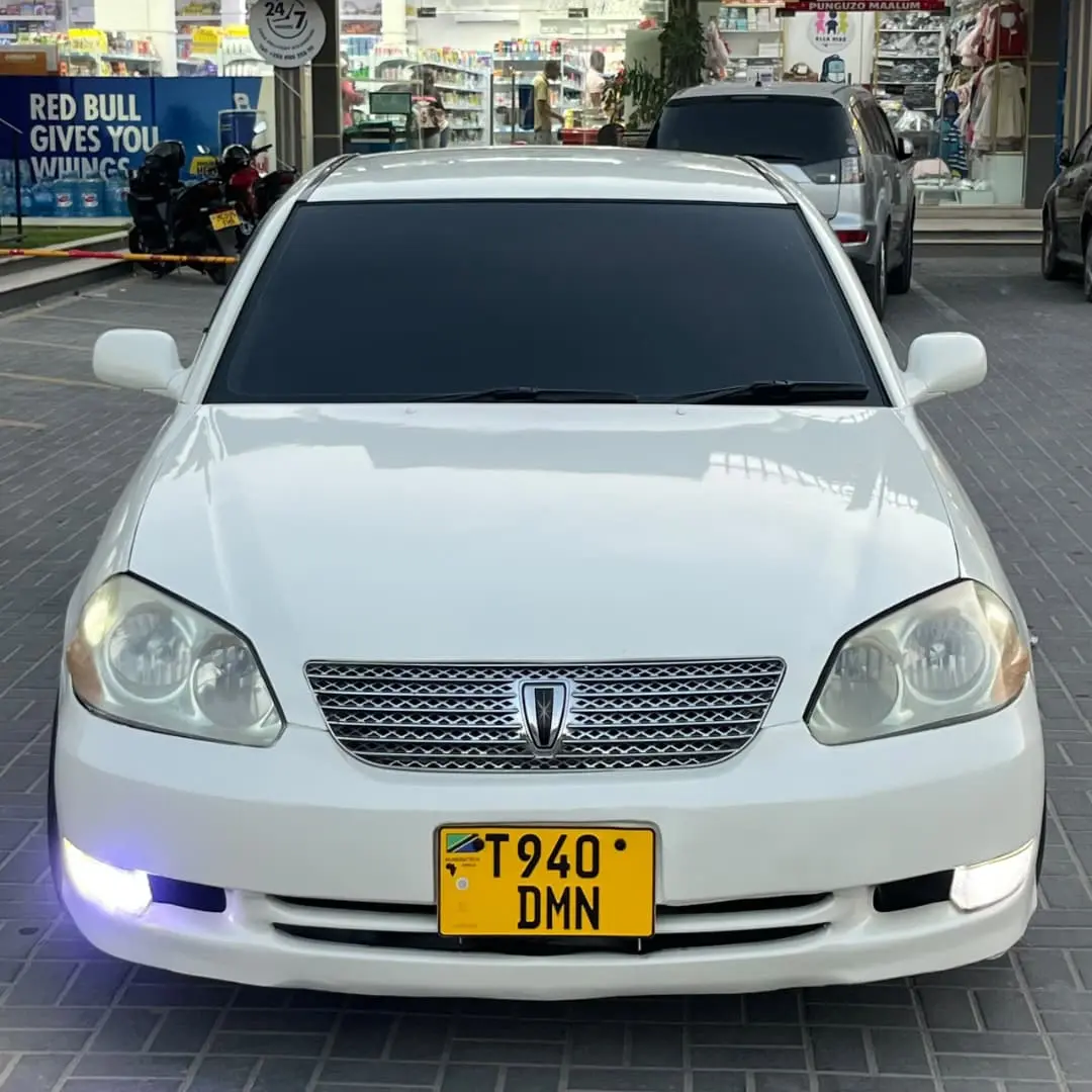Toyota Mark II Grande 2000