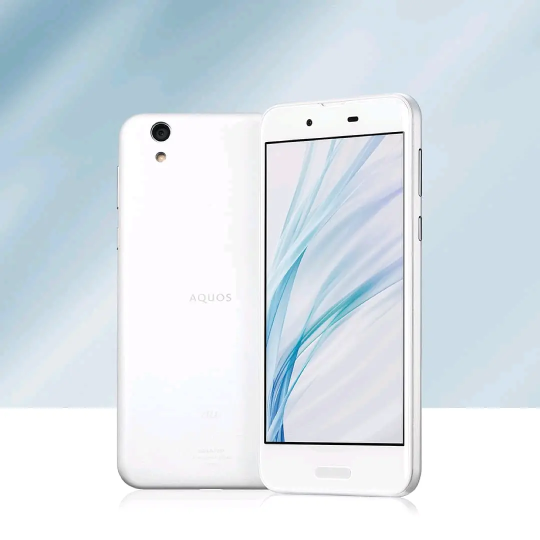 AQUOS SHV40 Used Smartphone (Ram 3GB/32GB) thumbnail 2