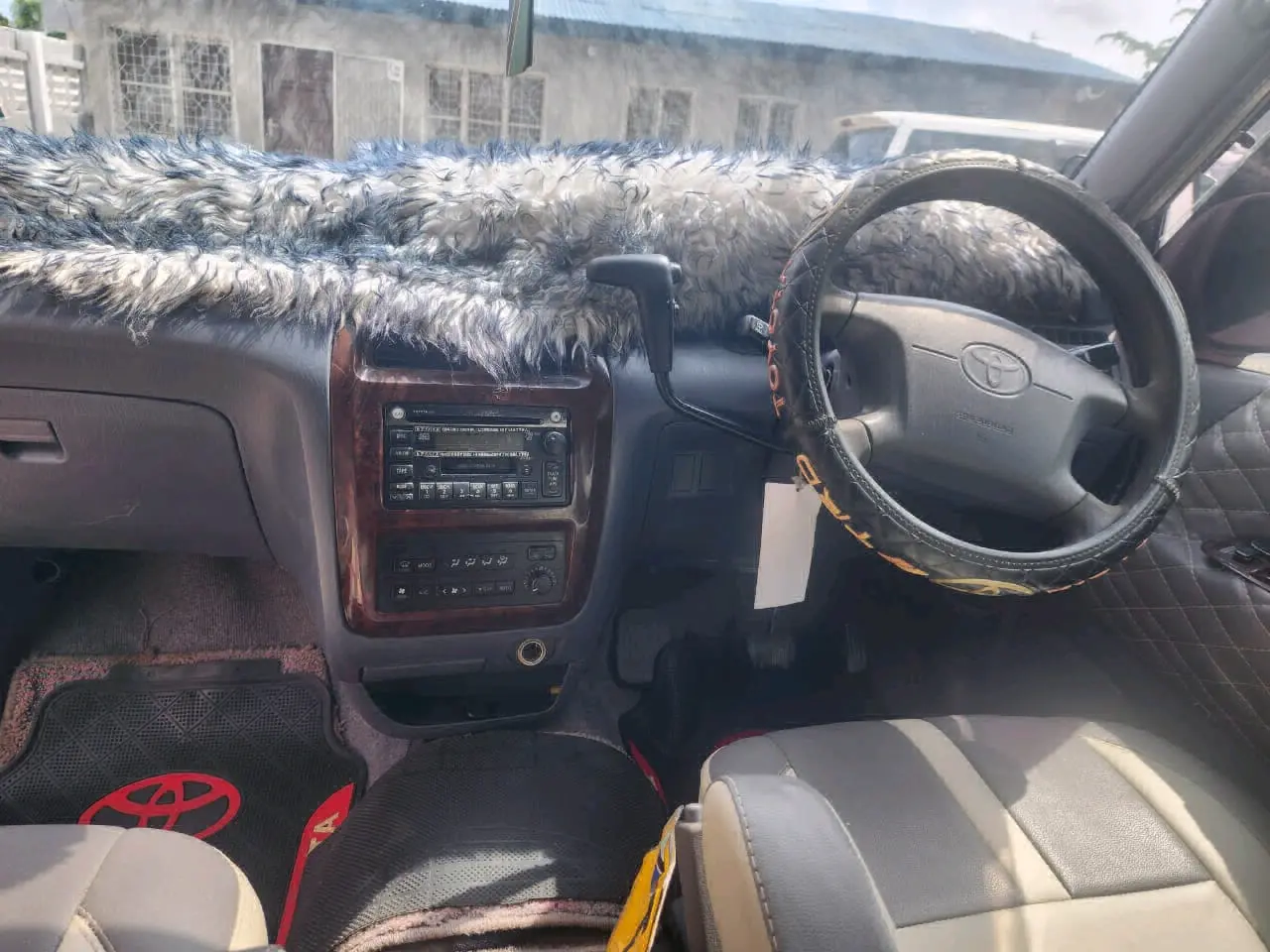 Toyota Noah Minivan 1999 (3S Engine) thumbnail 4