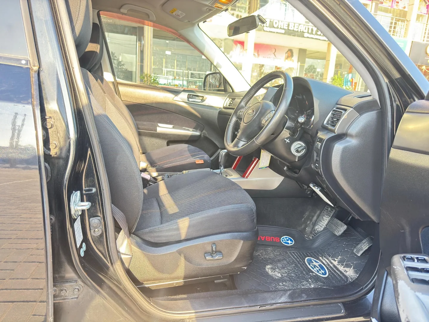 Subaru Forester Non-turbo 2008 Model thumbnail 7