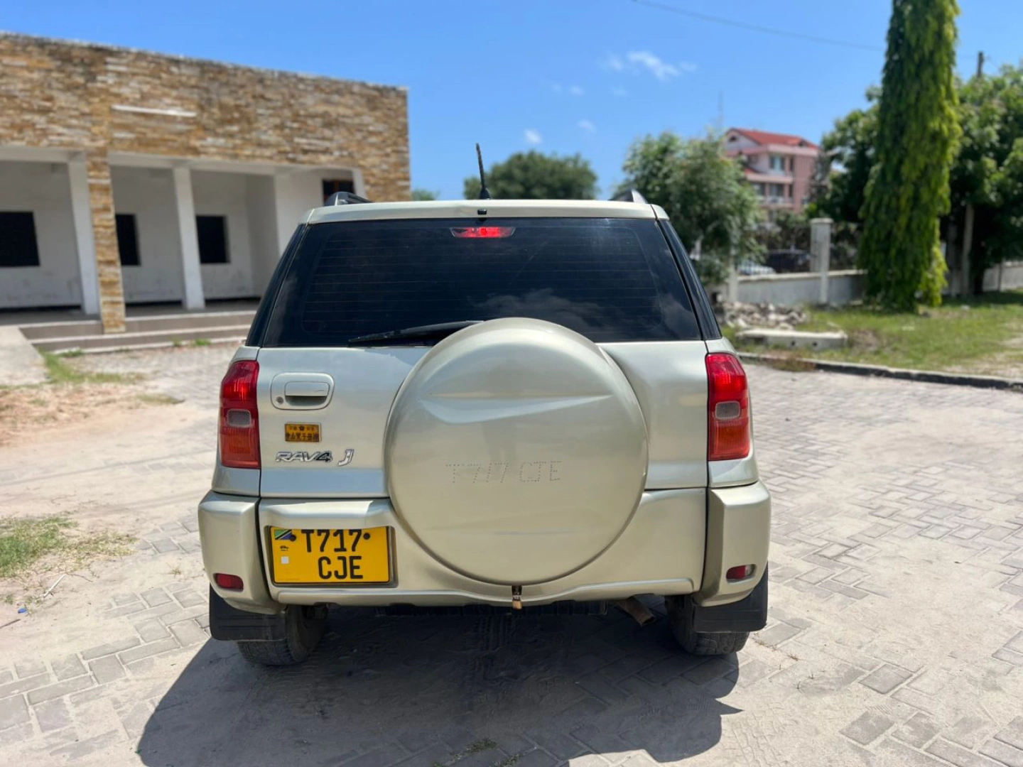 Toyota RAV4 L 2003 Automatic 1790cc DSM thumbnail 3