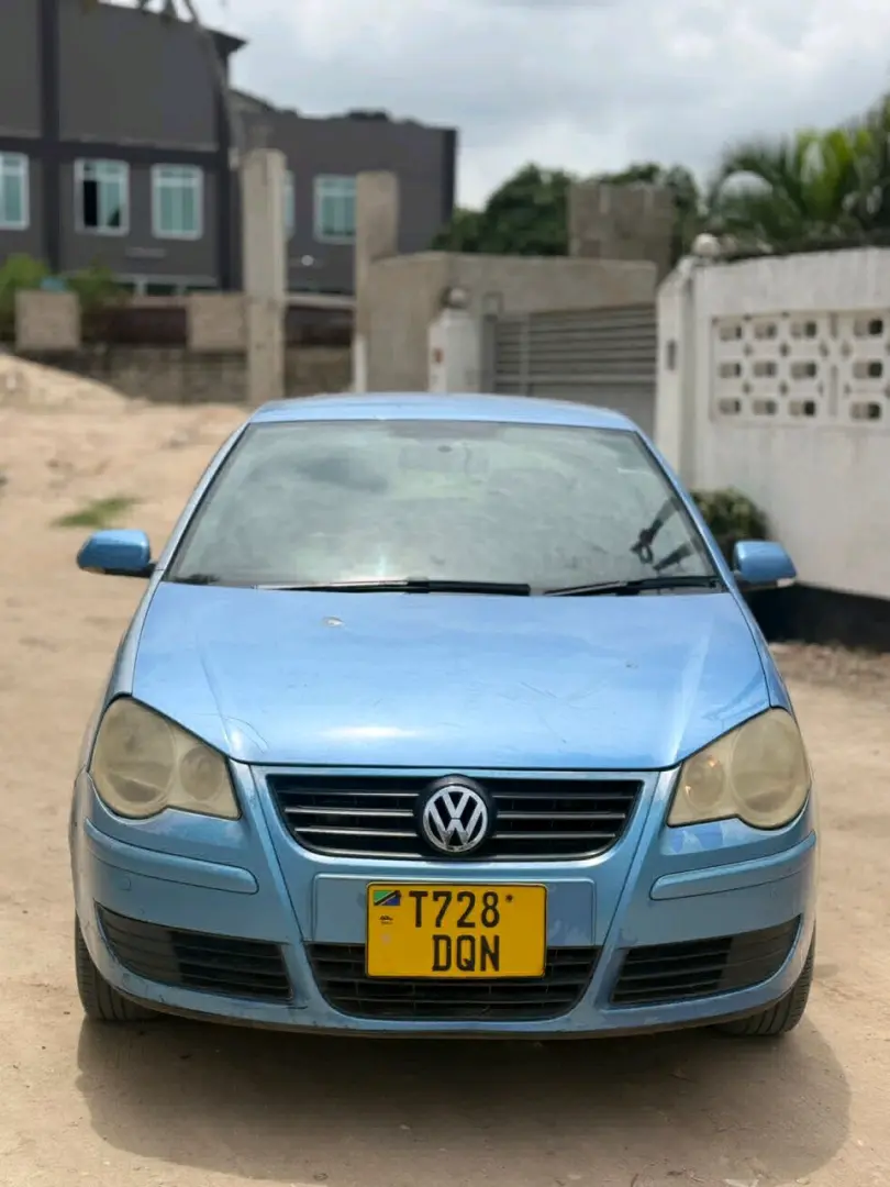 Volkswagen Polo Hatchback Full AC