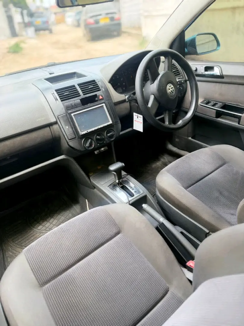 Volkswagen Polo Hatchback Full AC thumbnail 8