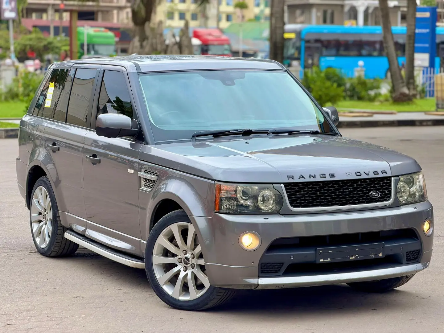 Range Rover Sport 2012 thumbnail 4
