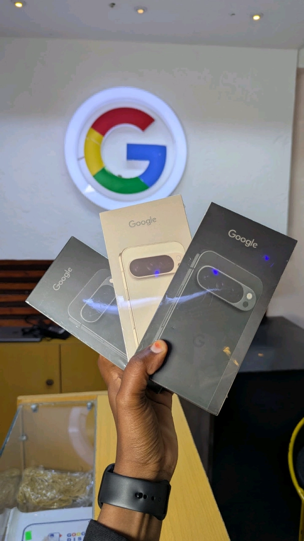 Brand New Google Pixel 9 Pro XL 512GB Phone thumbnail 2