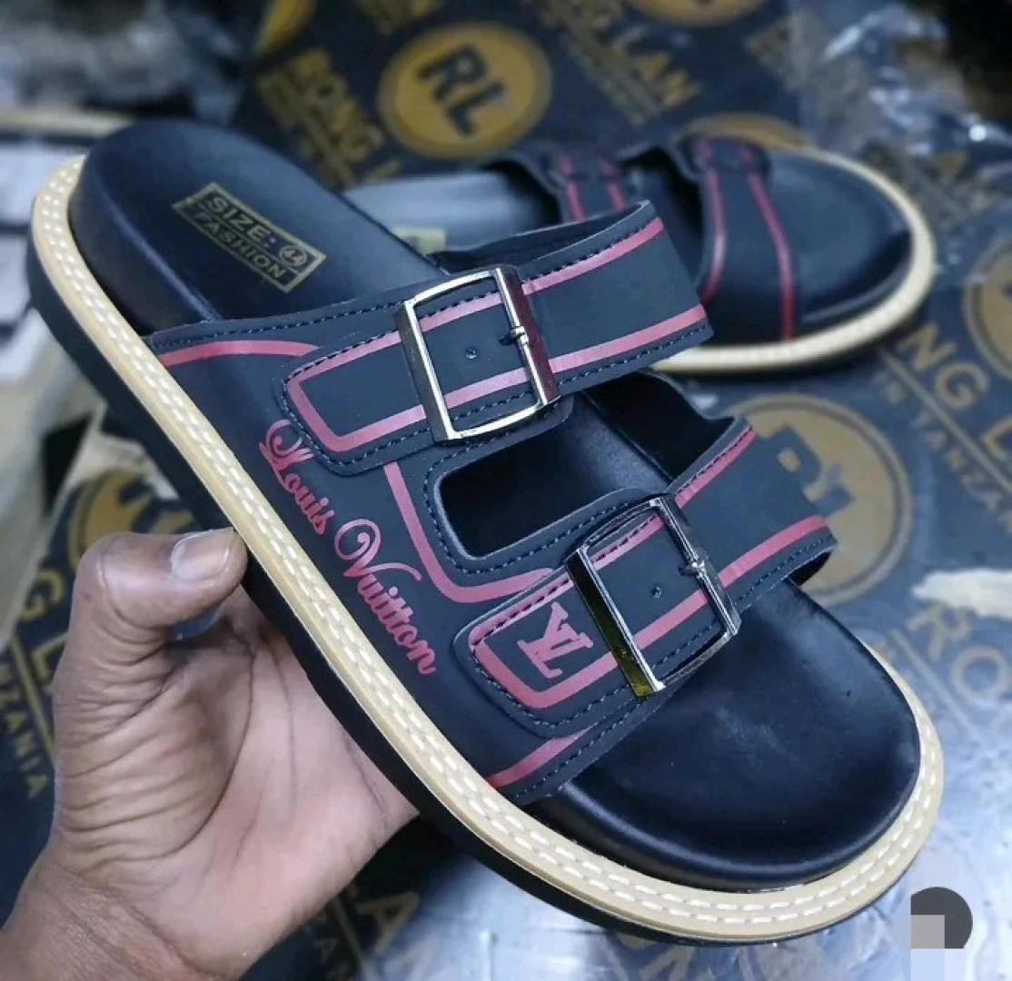 Louis Vuitton Black Sandals/Slippers Size 40-45 thumbnail 2