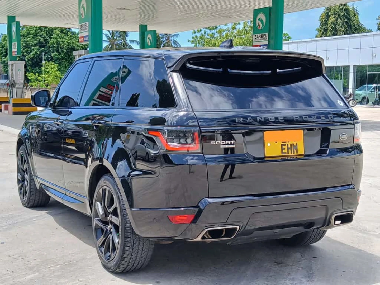 Range Rover Sport 2020 SDV6 Diesel SUV thumbnail 2