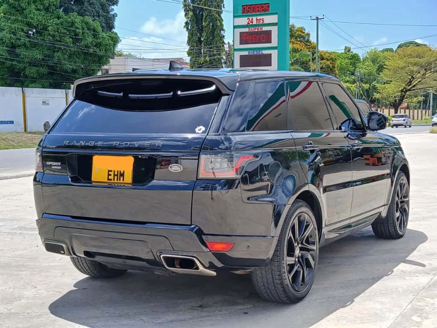 Range Rover Sport 2020 SDV6 Diesel SUV thumbnail 4