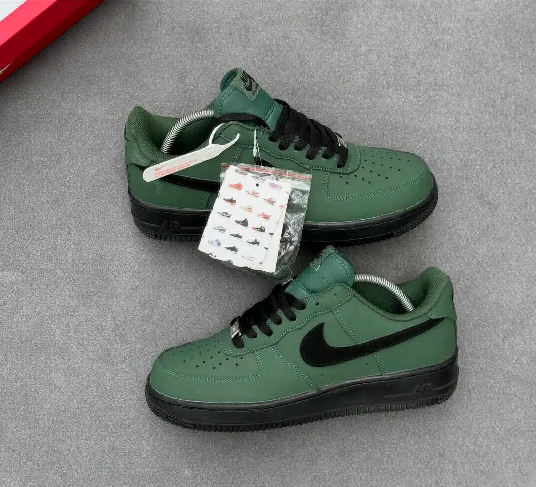 Nike Air Green Sneakers thumbnail 2