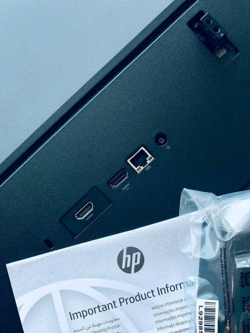 Brand New HP ProOne 440 G6 All-in-One PC Core i7 10th Gen thumbnail 3