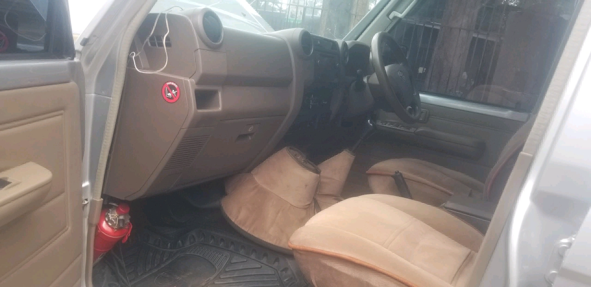 Toyota Land Cruiser Pickup Double Cabin 2015 thumbnail 3
