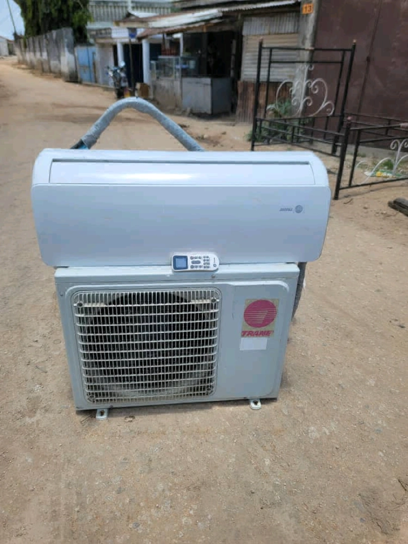 Trane Split AC 12000BTU 1 Ton (Ubungo) thumbnail 3