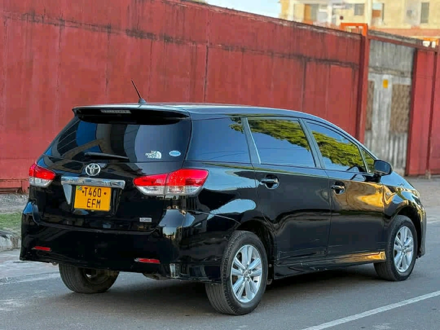 Toyota Wish New Model 2011 T460 EFM thumbnail 3
