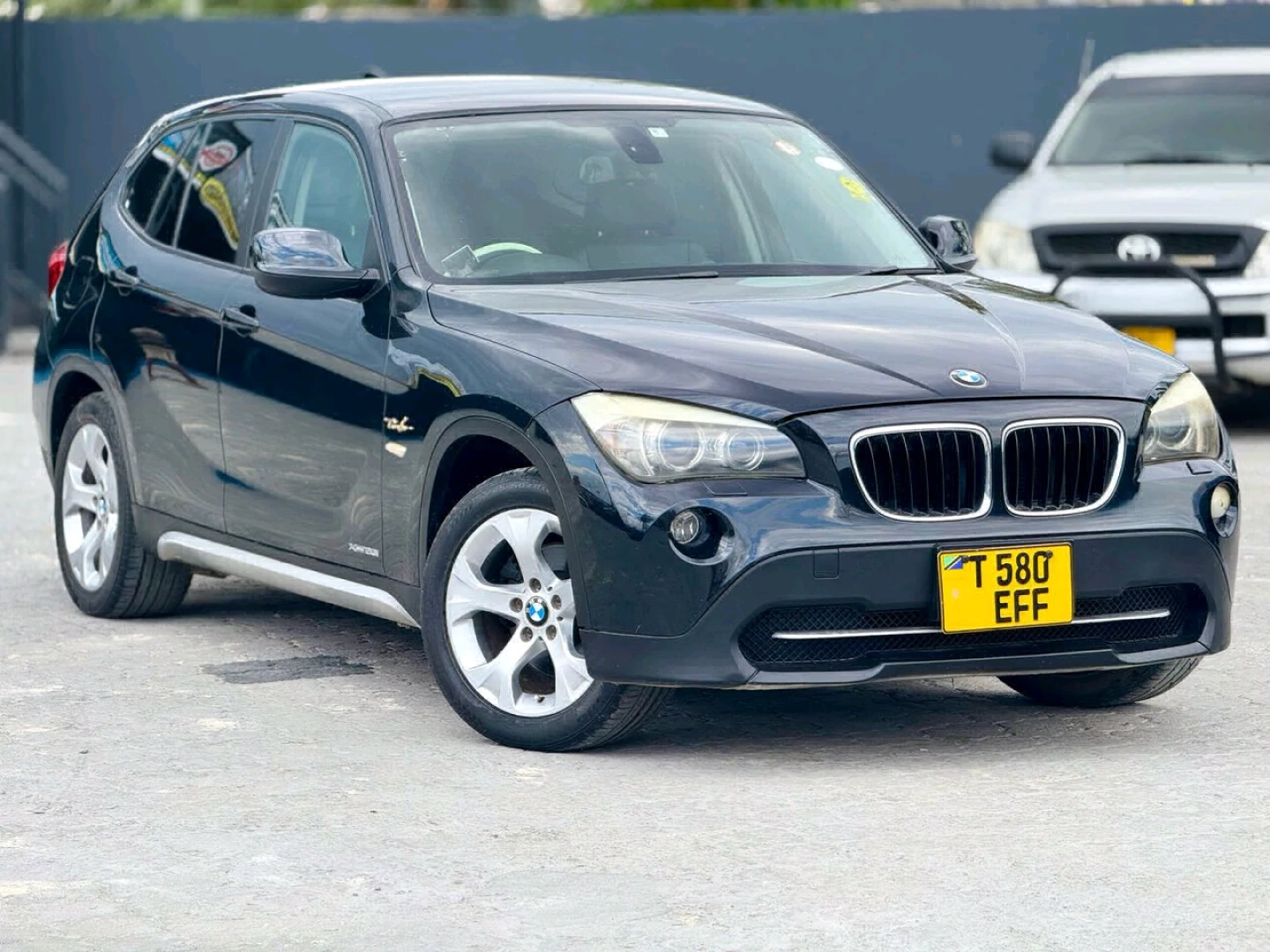 Used Black BMW X1 SUV for Sale thumbnail 2