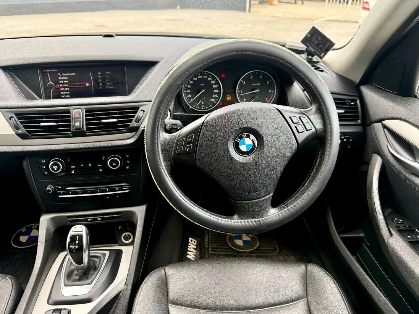 Used Black BMW X1 SUV for Sale thumbnail 6