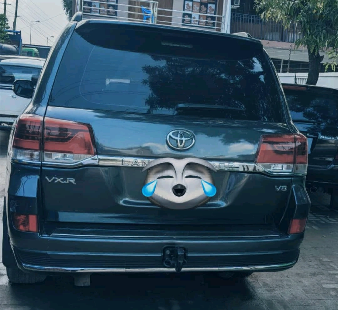 Toyota Land Cruiser V8 2010 Upgraded to 2018 Look thumbnail 2