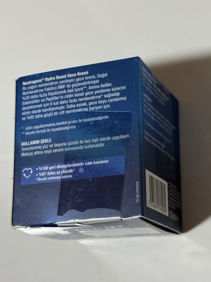 Neutrogena Hydro Boost Night Cream 50ml thumbnail 2