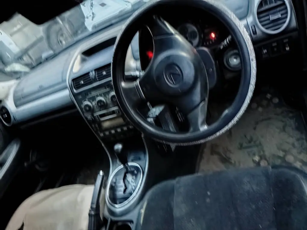 Lexus Altezza Beams 2000 thumbnail 2