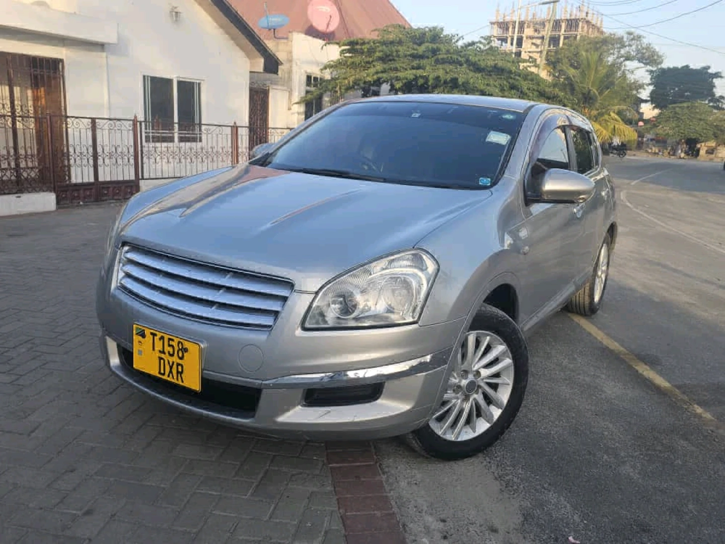 Silver 2008 Nissan Dualis Qashqai 1990cc