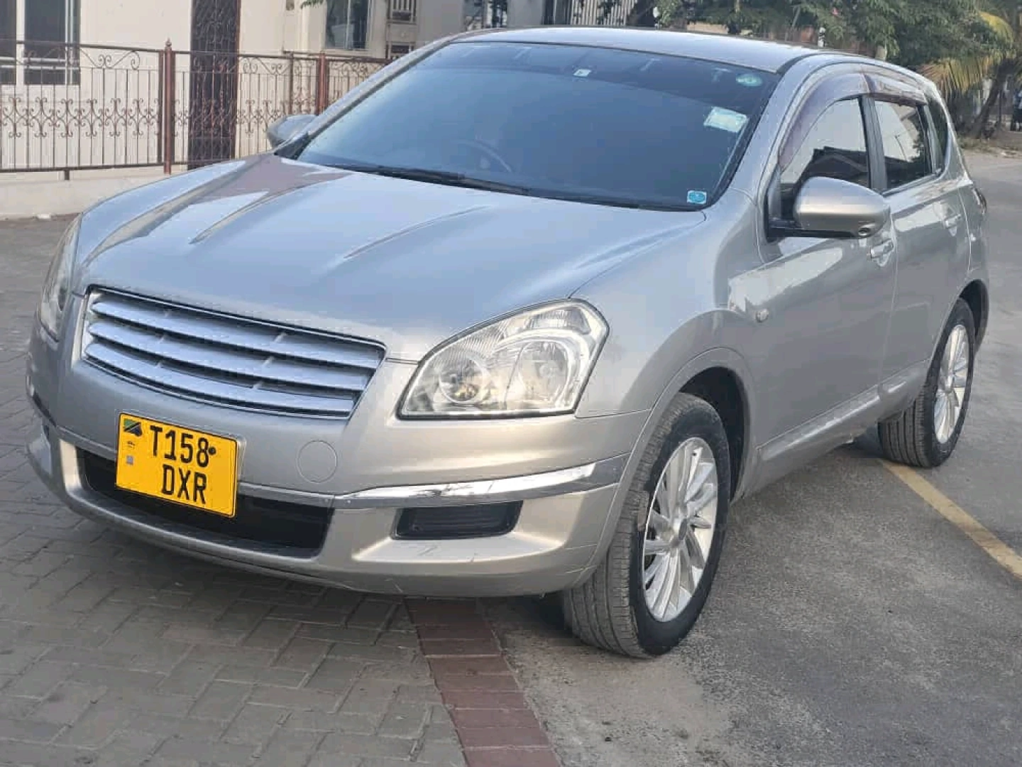 Silver 2008 Nissan Dualis Qashqai 1990cc thumbnail 3
