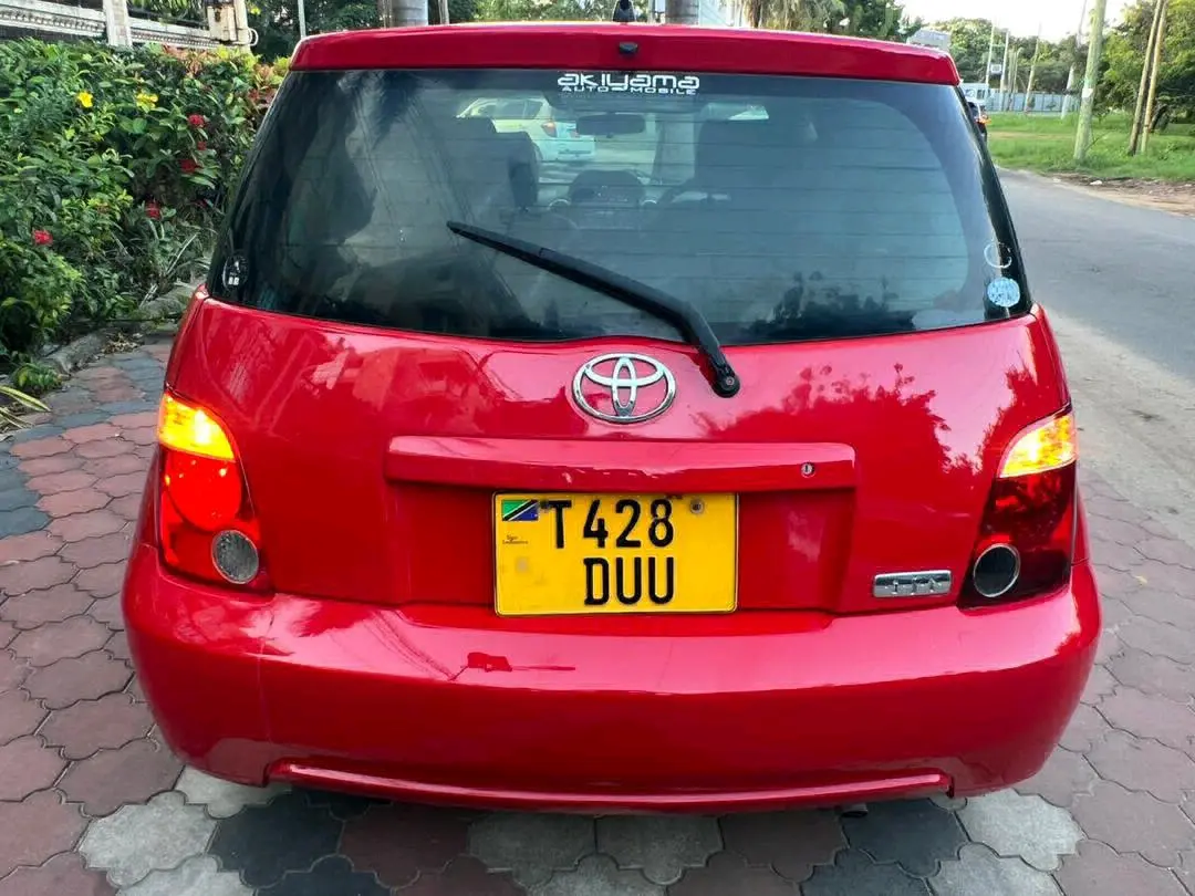 Toyota Ist 2005 Low Mileage 1290cc thumbnail 2