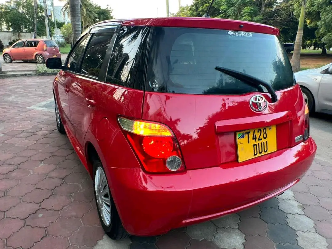 Toyota Ist 2005 Low Mileage 1290cc thumbnail 4