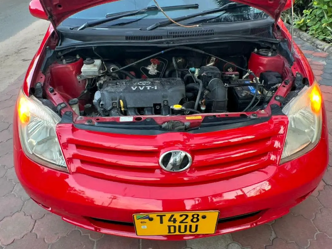 Toyota Ist 2005 Low Mileage 1290cc thumbnail 7