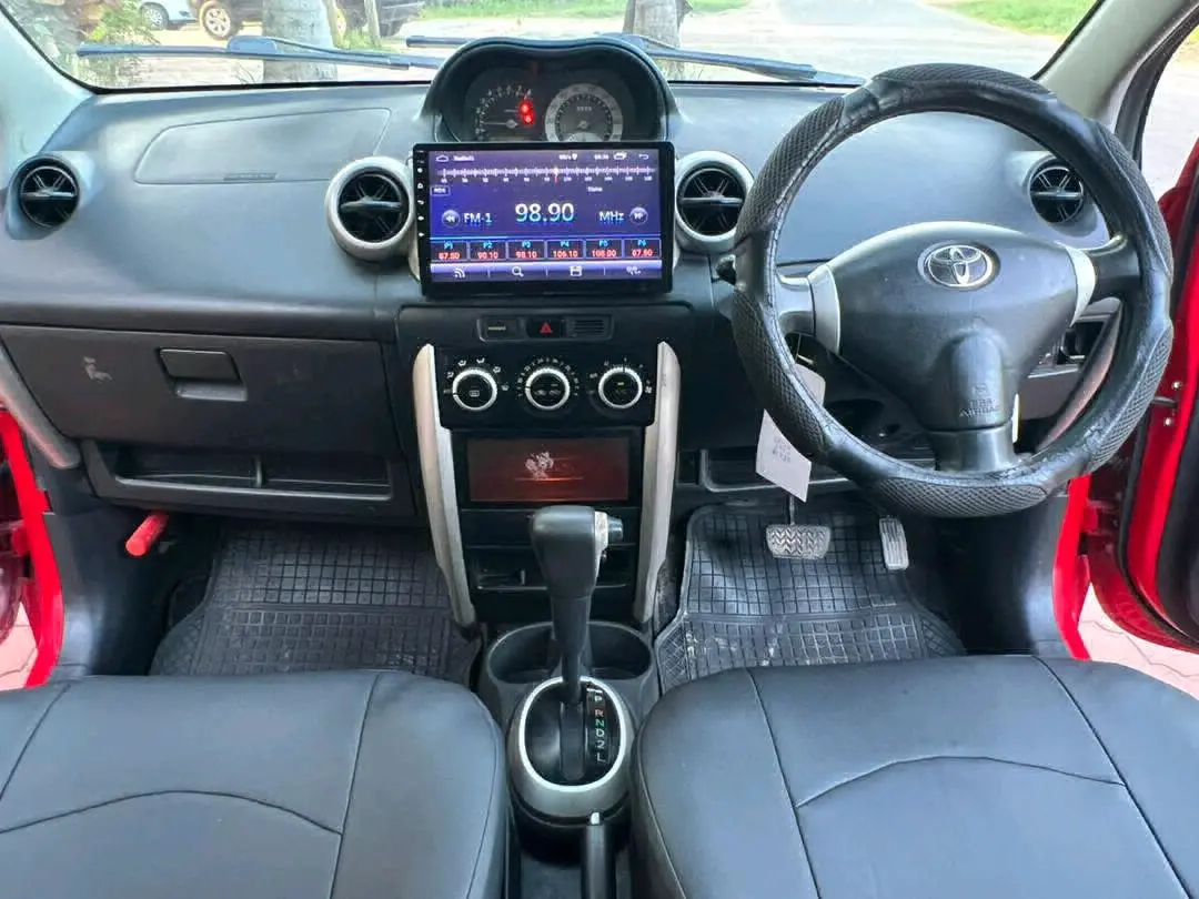 Toyota Ist 2005 Low Mileage 1290cc thumbnail 9