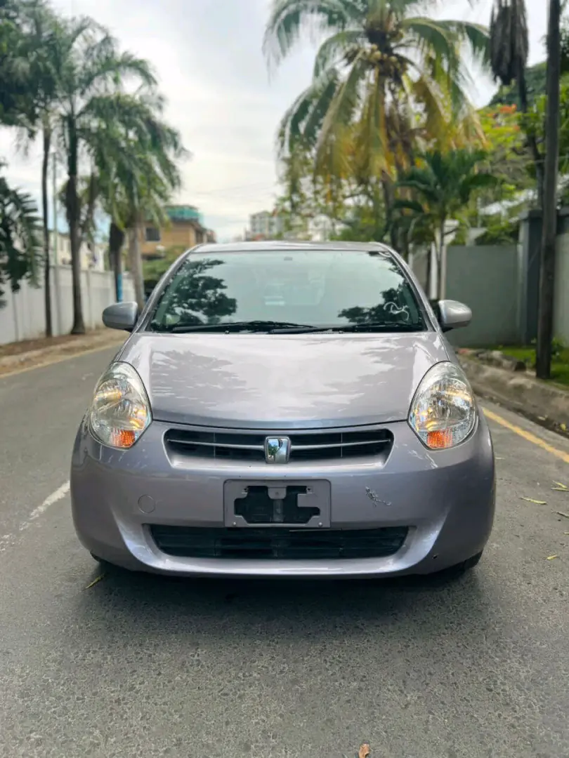2011 Toyota Passo, Pink/Silver, 1290cc