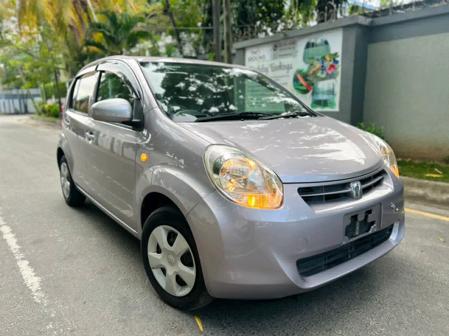 2011 Toyota Passo, Pink/Silver, 1290cc thumbnail 2