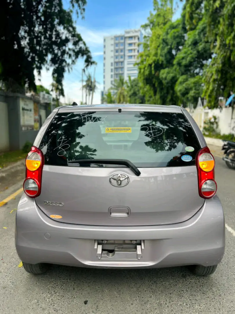 2011 Toyota Passo, Pink/Silver, 1290cc thumbnail 8