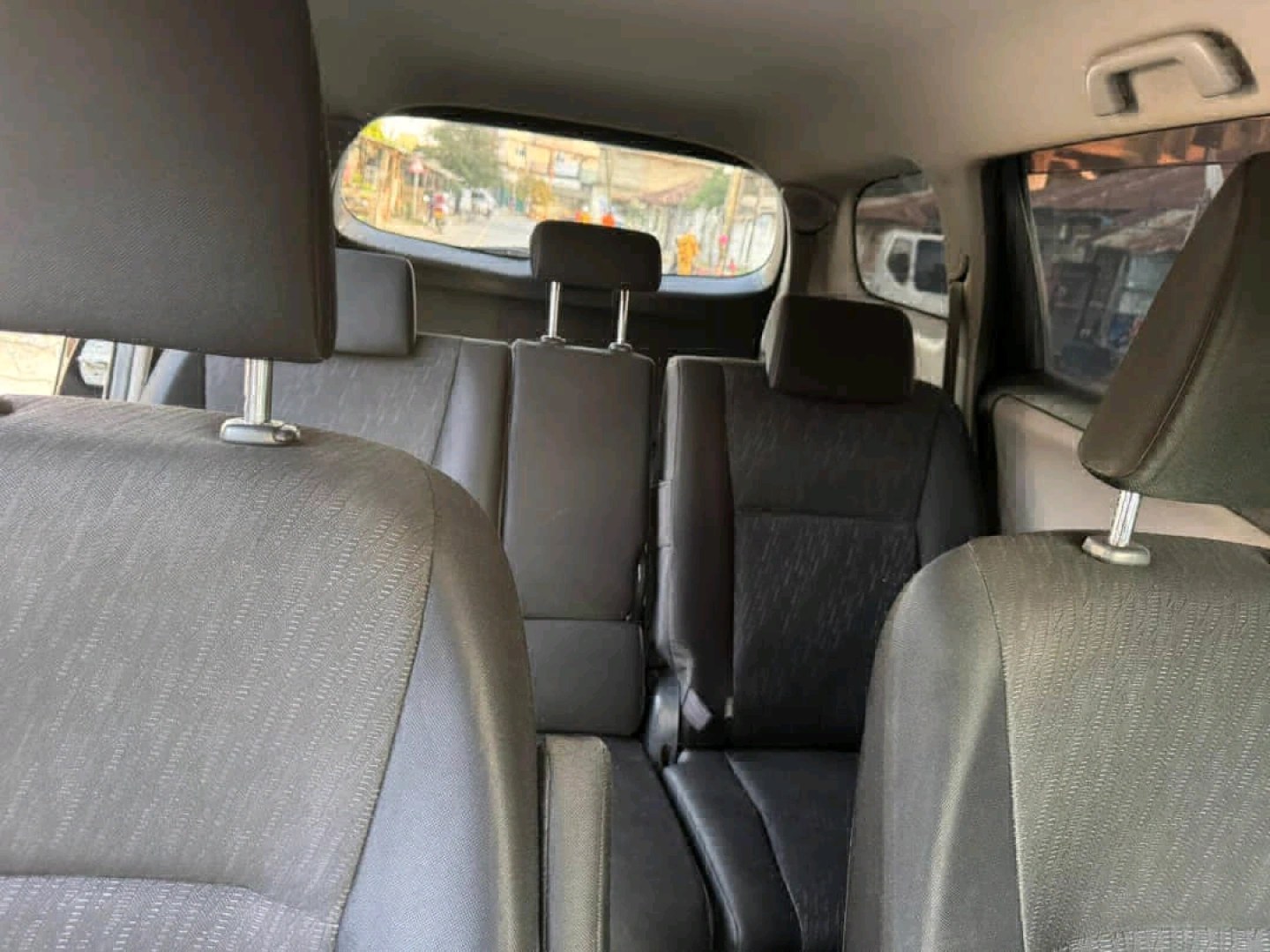 Toyota Wish New Model Black (2009) thumbnail 6