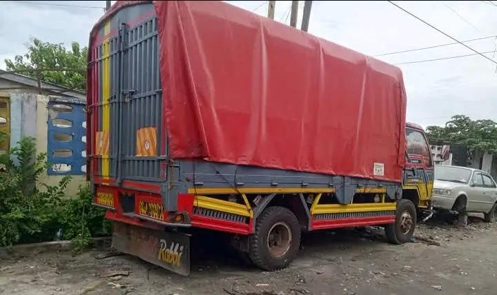 Mitsubishi Canter Truck Diesel 4D33 Manual