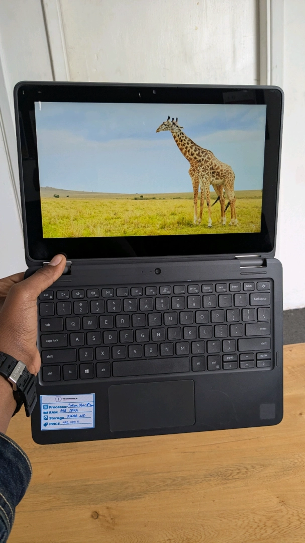 Ultra Slim Business Laptop 8GB RAM 256GB SSD thumbnail 4