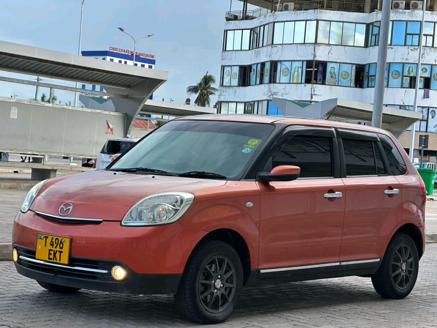 Mazda Verisa 2007 Orange - EKT thumbnail 3