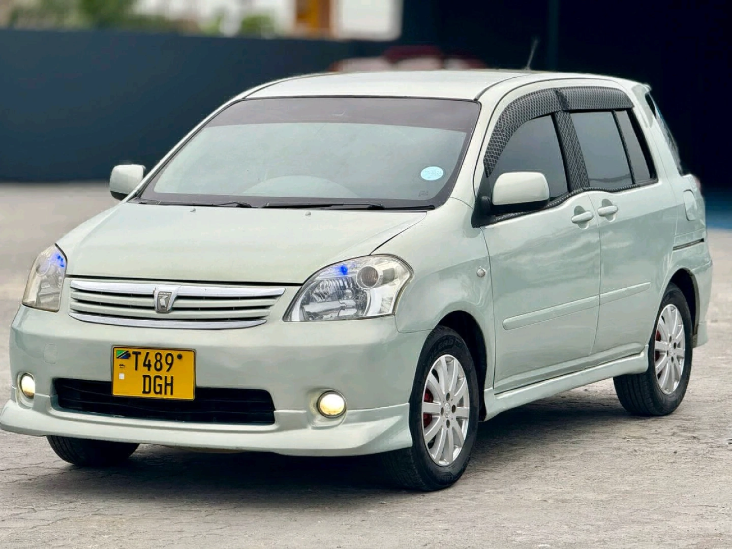 Toyota Raum For Sale thumbnail 6