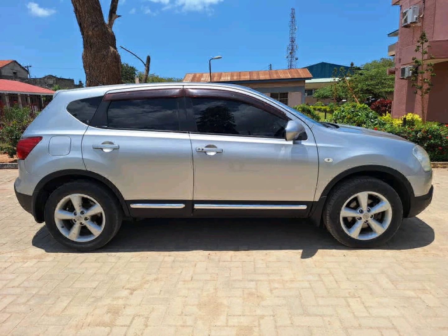 Nissan Dualis 2008 (T148 EBW) thumbnail 6