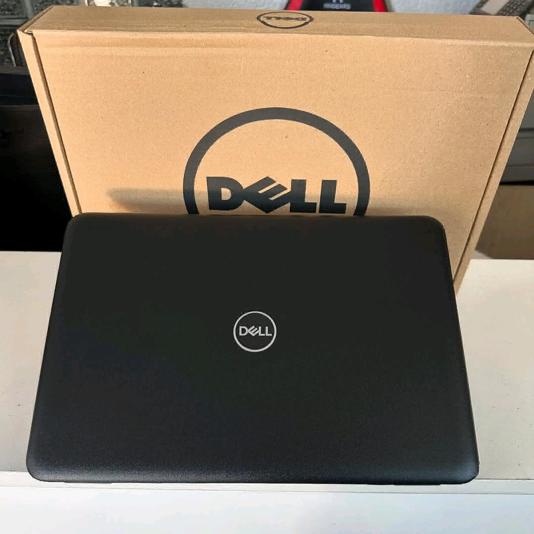 Dell Latitude 3190 Laptop thumbnail 5